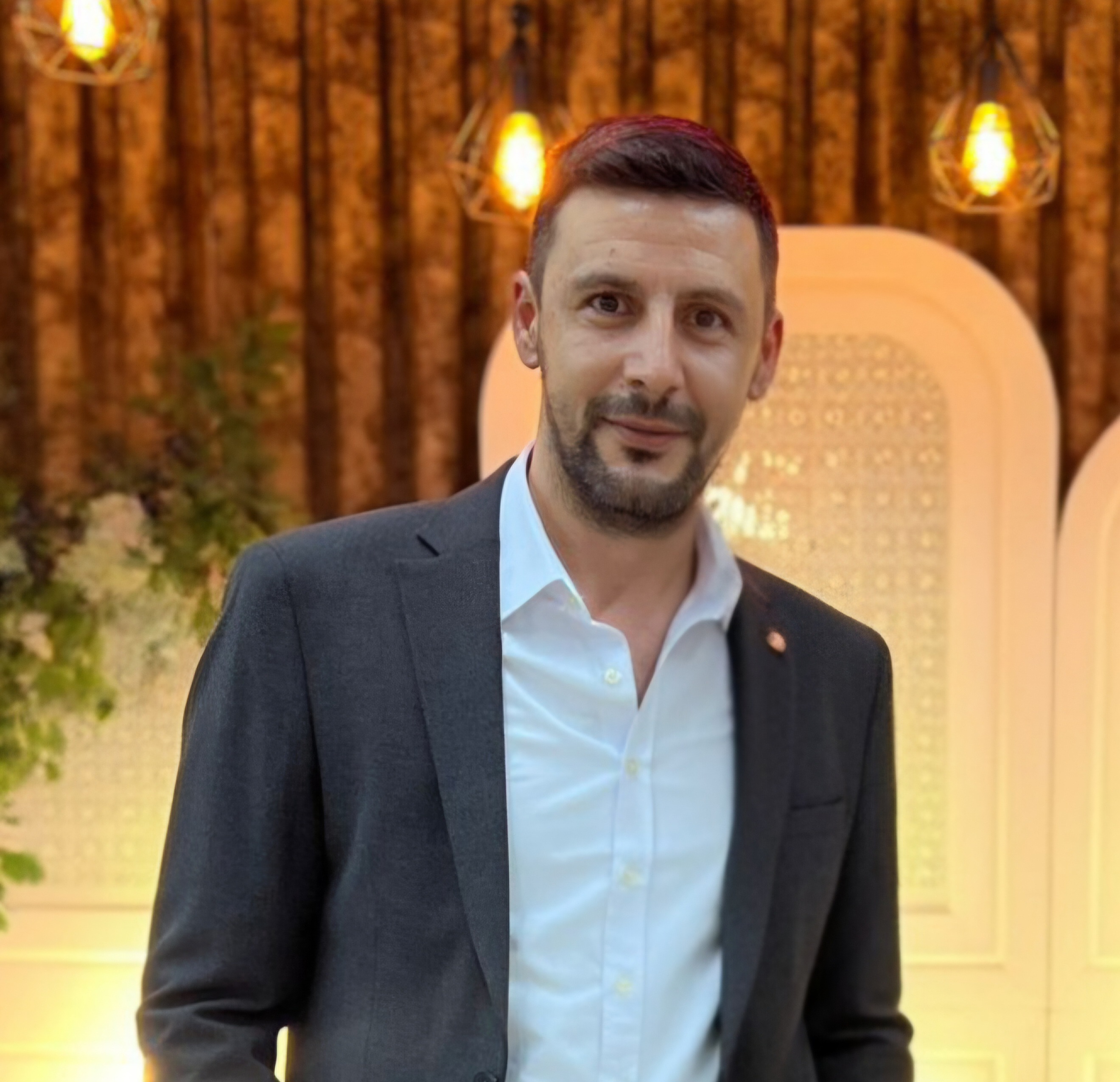 Emir KARAKOÇ