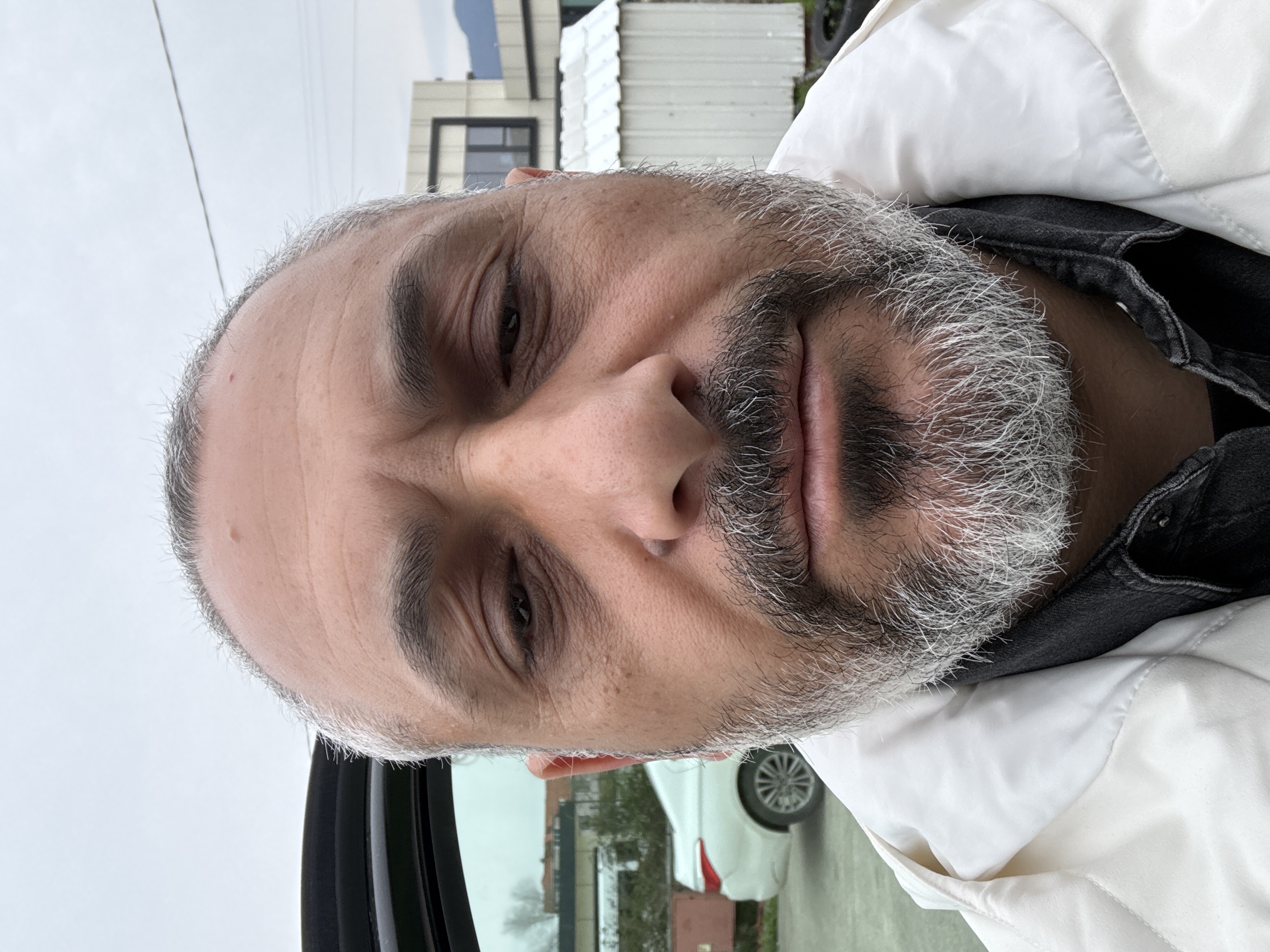 Özgür  BAVAŞ