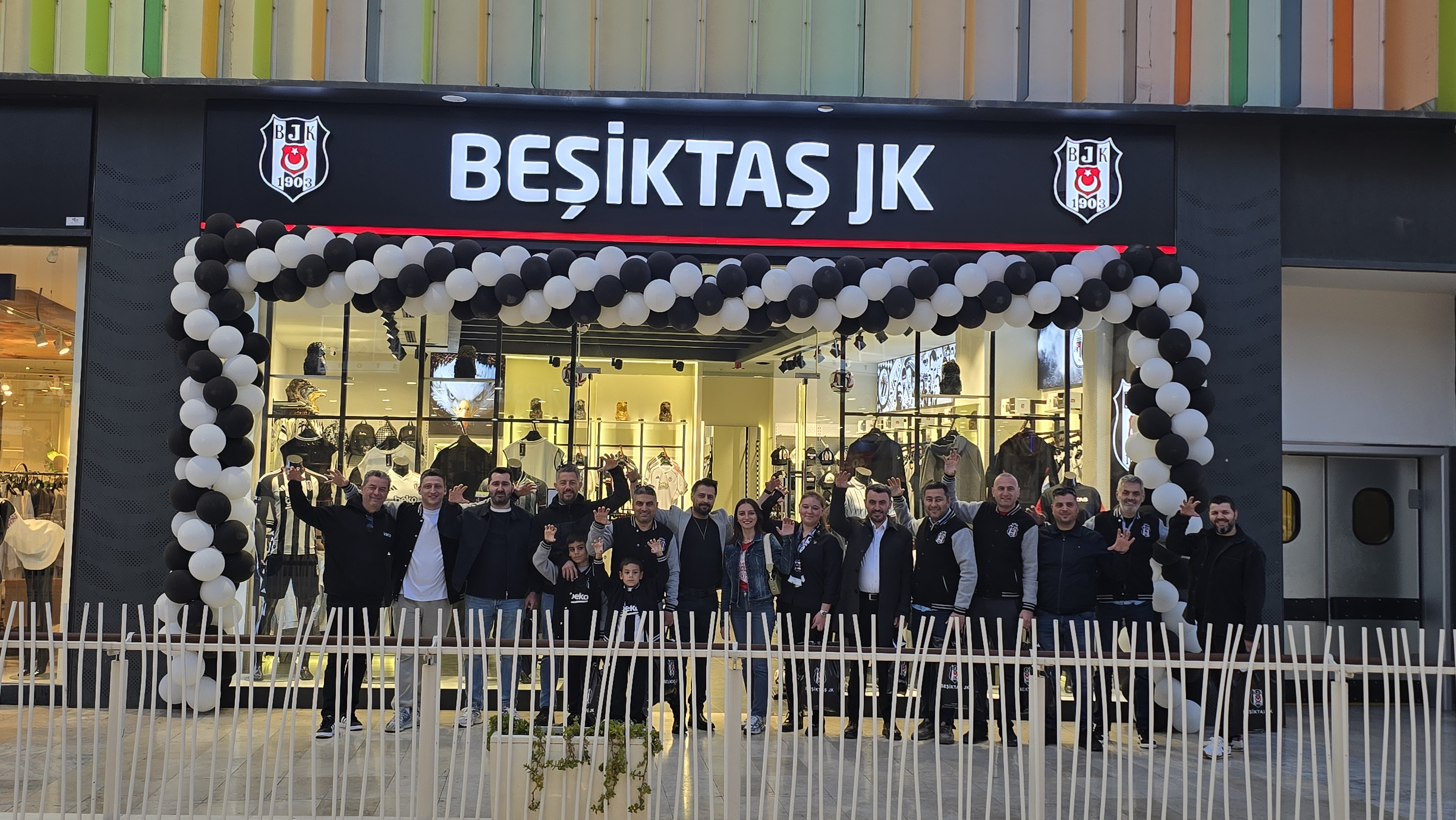 Beşiktaş JK Kartal Yuvası Ziyareti