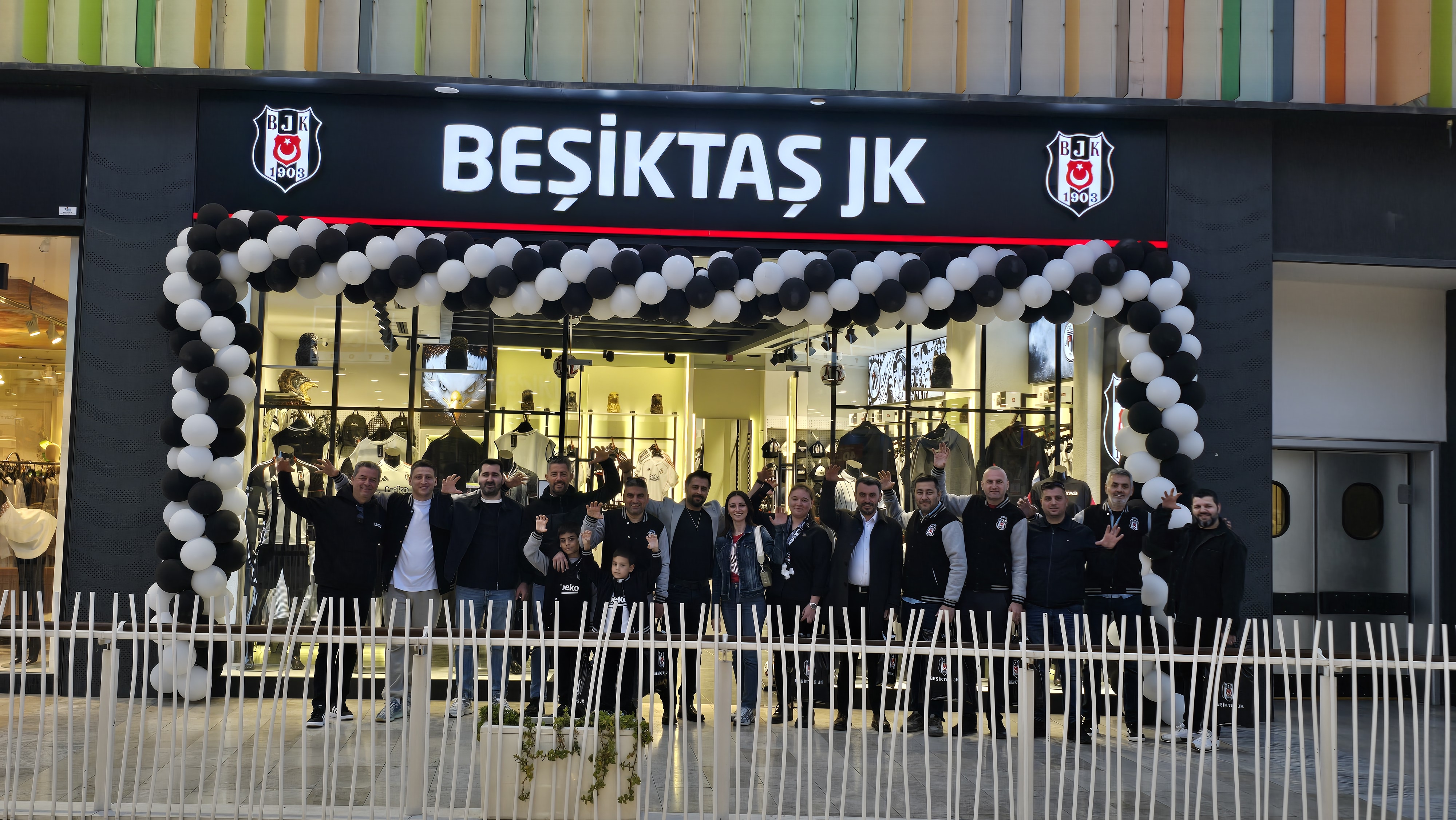 Beşiktaş JK Kartal Yuvası Ziyareti
